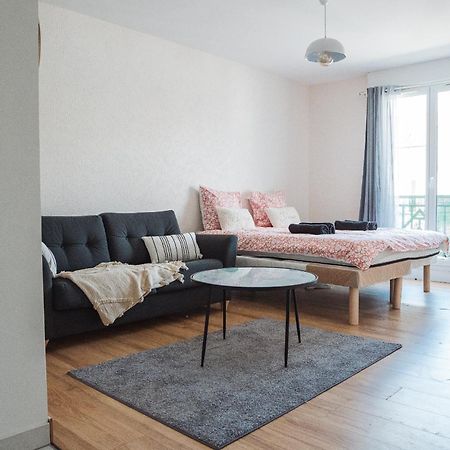 Cosy Studio Entre Paris Et Disneyland Paris Apartment Esbly Bagian luar foto